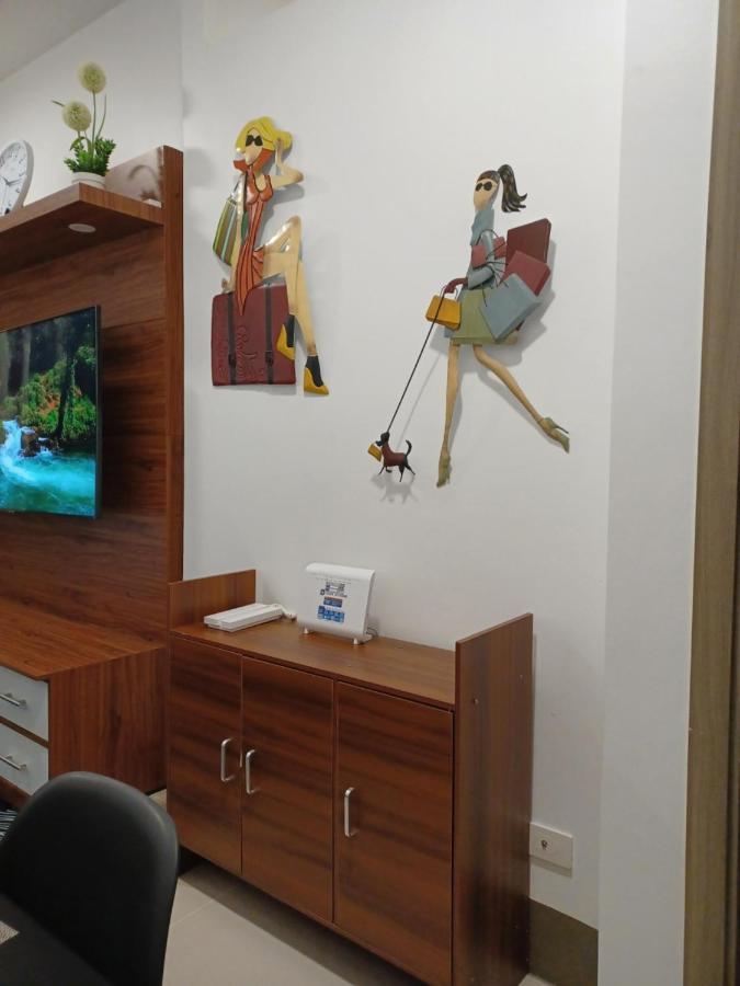 Smdc Fame Residences Манила Екстериор снимка