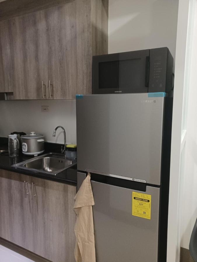 Smdc Fame Residences Манила Екстериор снимка